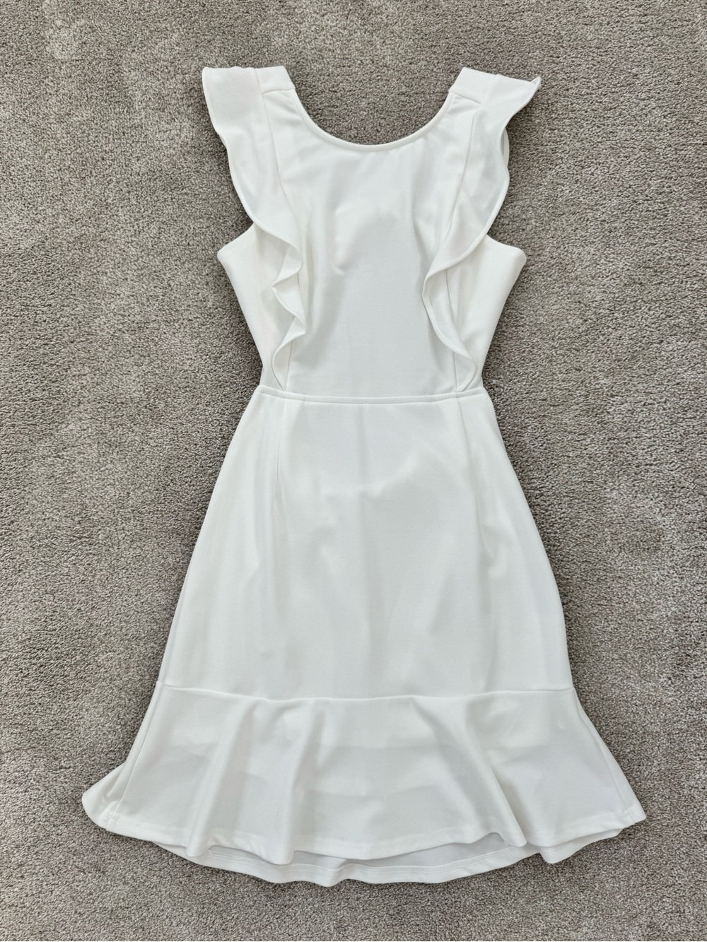 Elegant White Ruffle-Sleeve Dress Small Fashion Bridal Shower Bachelorette Chic